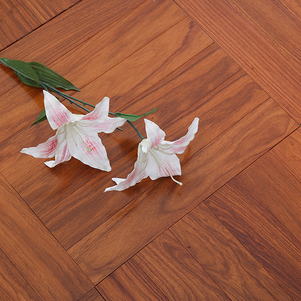 多層實(shí)木地板